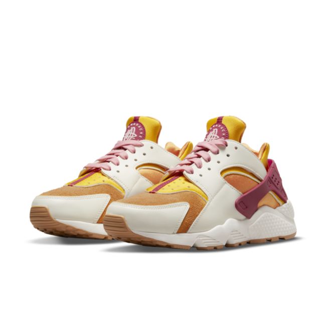 Nike Air Huarache DO6720-100 03