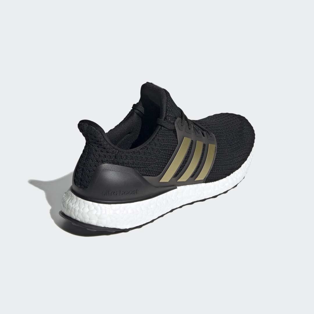 Black and gold deals ultra boost 4.0