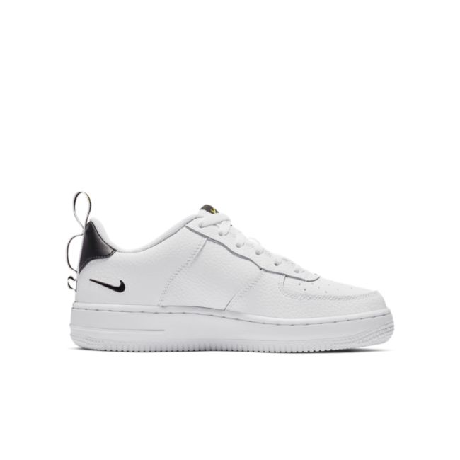 Nike Air Force 1 LV8 Utility AR1708-100 02