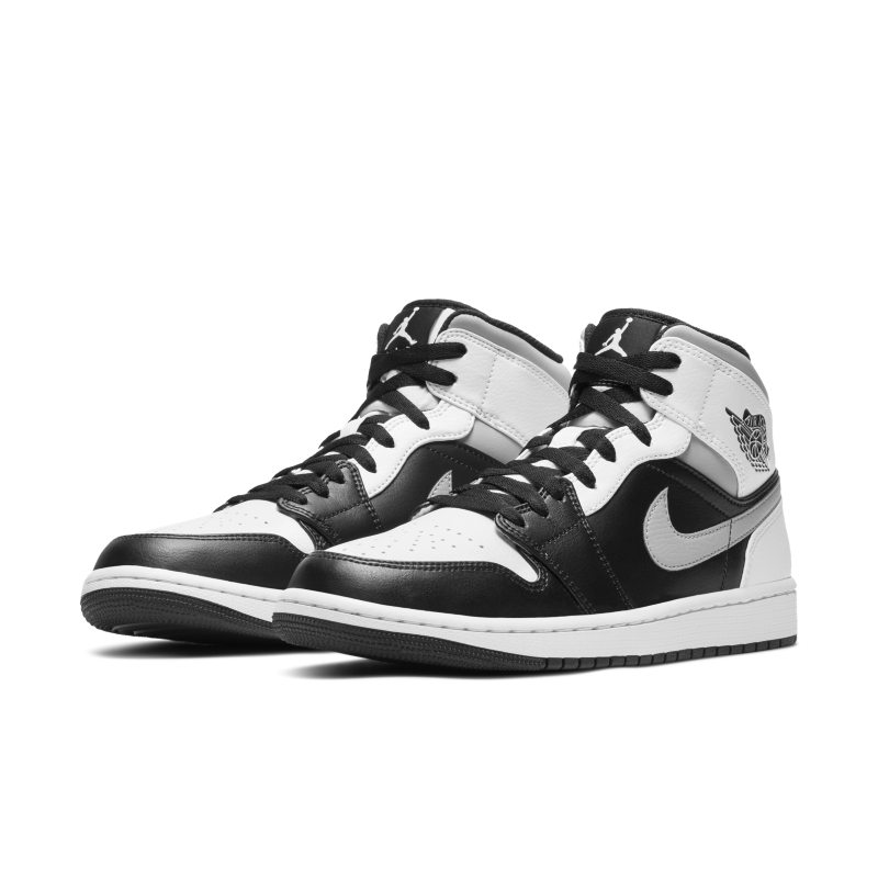 Jordan 1 Mid 554724-073 02