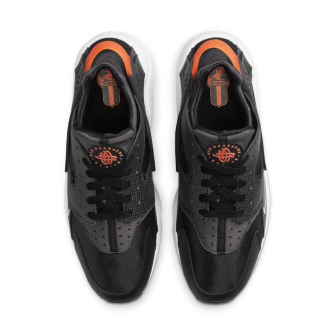 Nike Air Huarache DR0152-001 02