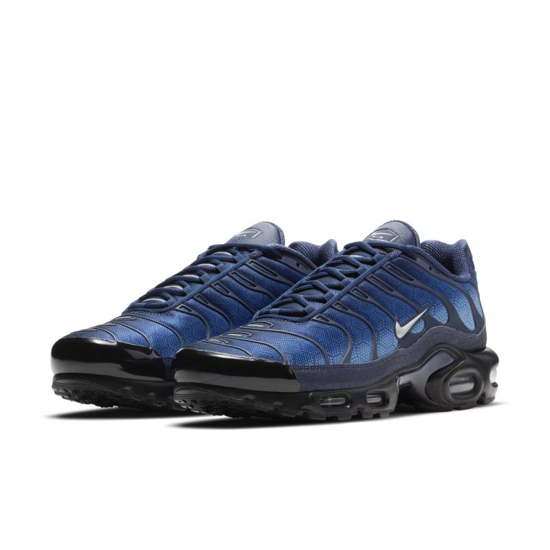 Nike Air Max Plus DC1935-400 02