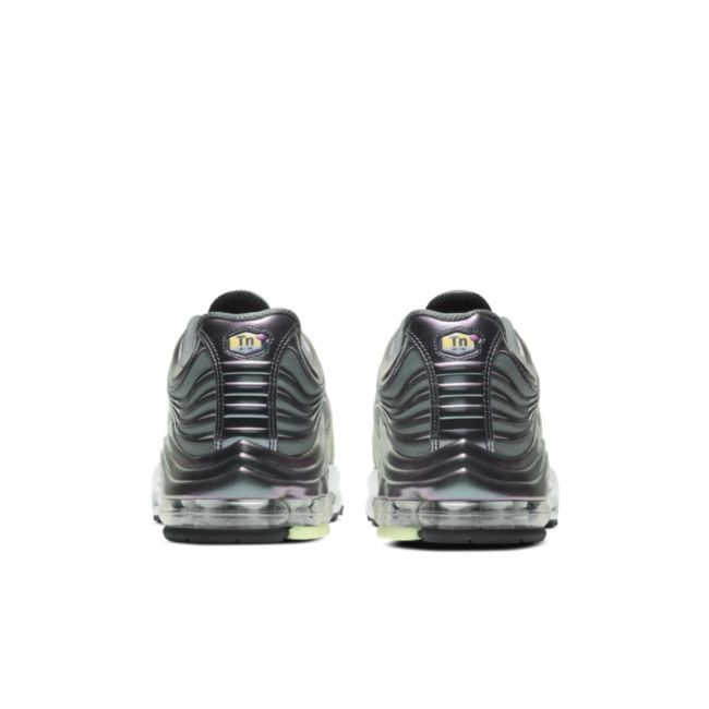 Nike Air Max Plus 2 CV8840-300 02