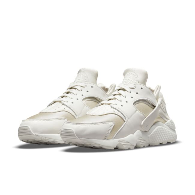 Nike Air Huarache DQ0916-001 04