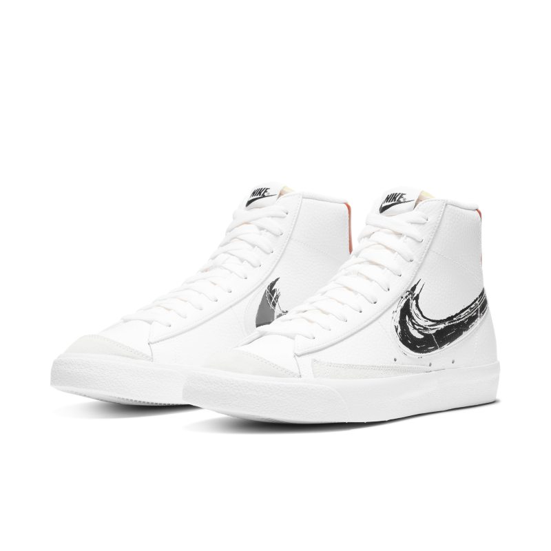 Nike Blazer Mid '77 DC4838-100 02