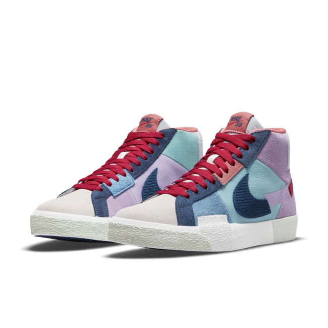 Nike SB Zoom Blazer Mid Premium DA8854-500 04