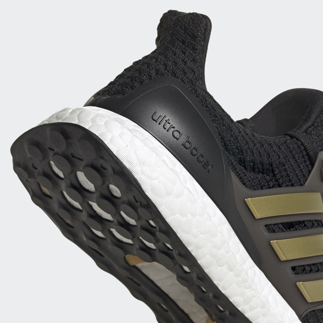 Ultra boost 4.0 shop dna black gold