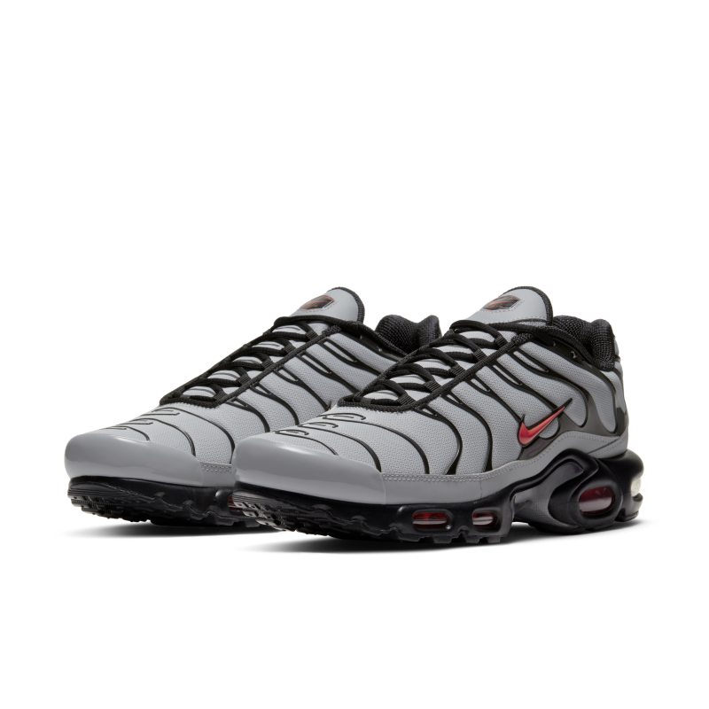 Nike Air Max Plus DC1936-002 02