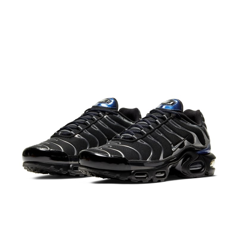 Nike Air Max Plus CW2646-001 02