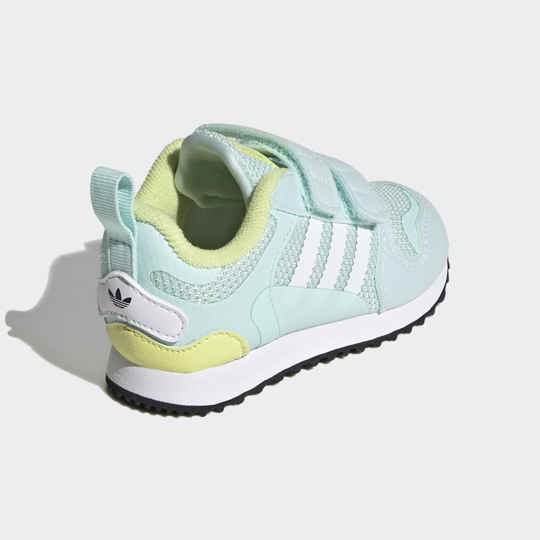 adidas ZX 700 HD GZ7523 02