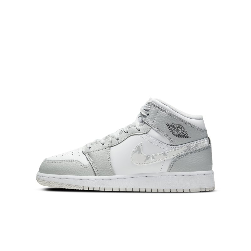 Jordan 1 Mid SE DD3235-100