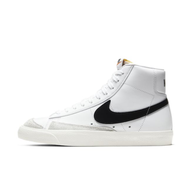 Nike Blazer Mid '77 Vintage CZ1055-100 01