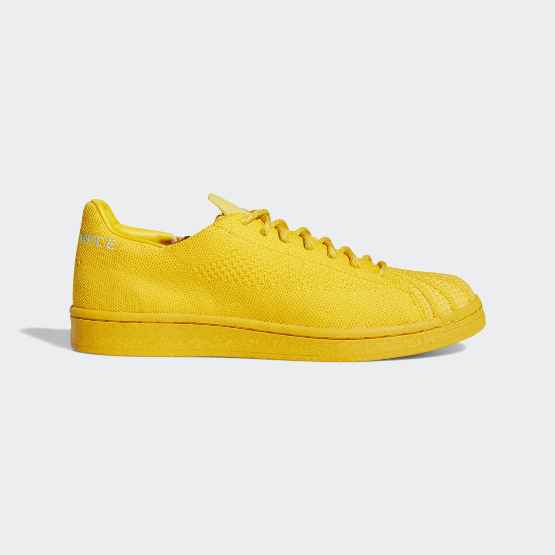 PHARRELL WILLIAMS adidas イエロー - スニーカー