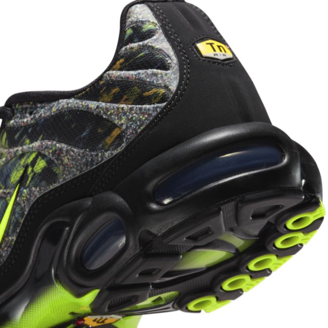 Nike Air Max Plus ‘Sustainable’ DM9594-001 03