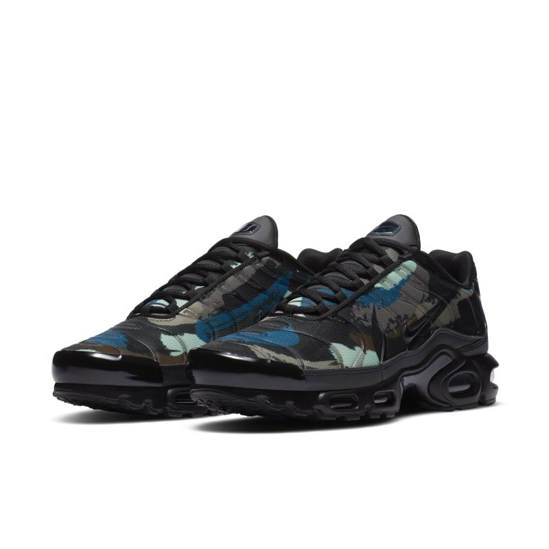 Nike Air Max Plus CZ7553-001 02