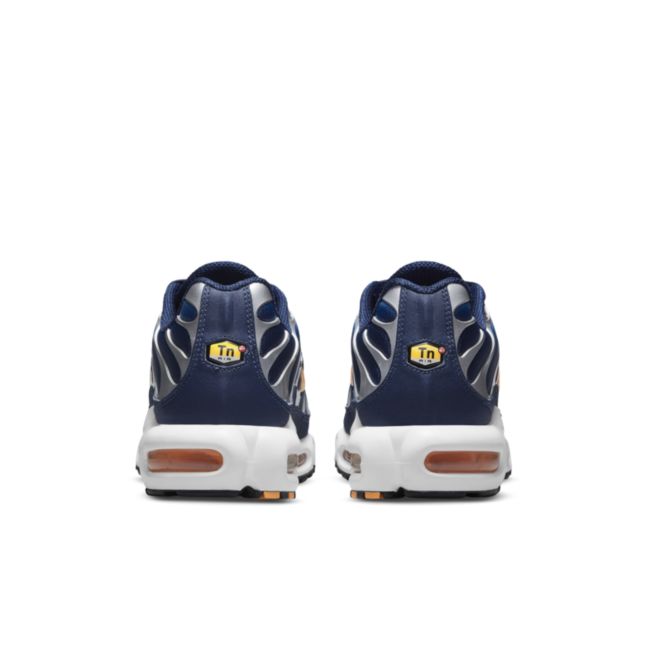 Nike Air Max Plus DM3530-400 04