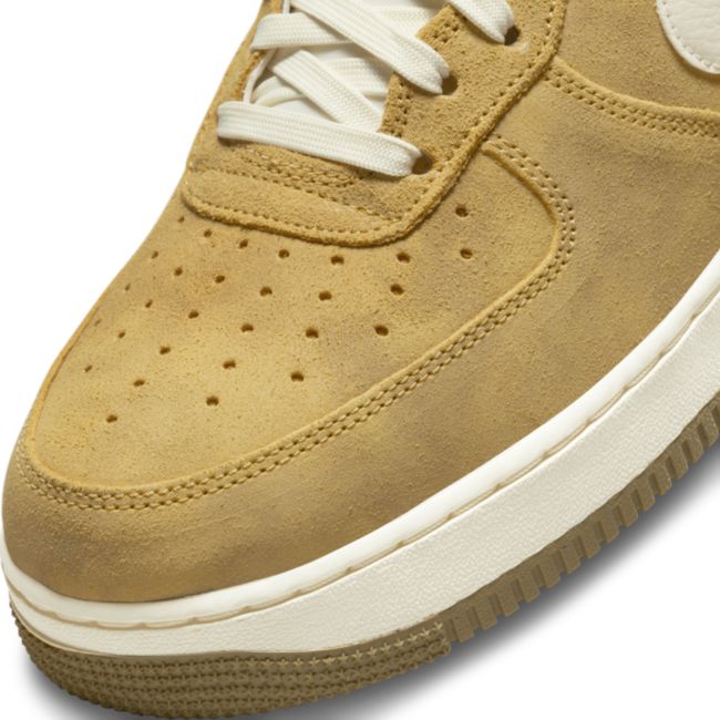 Nike Air Force 1 '07 DV6474-700 03