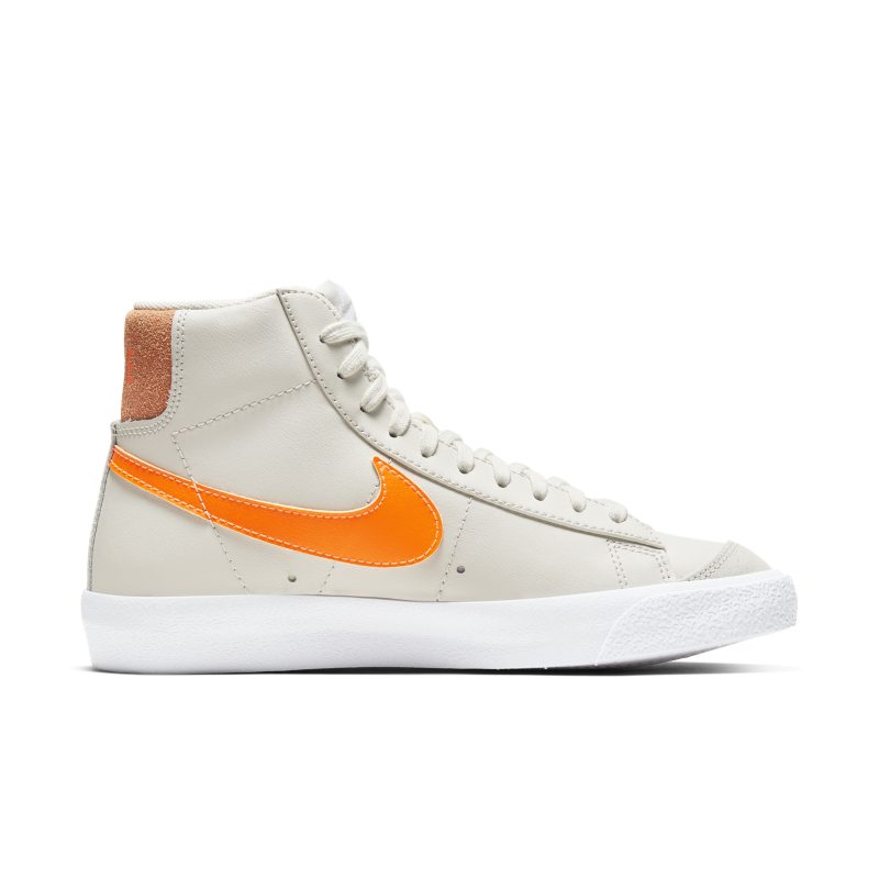 Nike Blazer Mid '77 CZ0461-001 03