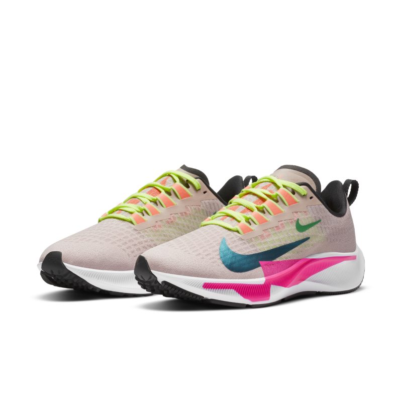 Nike Pegasus | CQ9977-600 | SPORTSHOWROOM