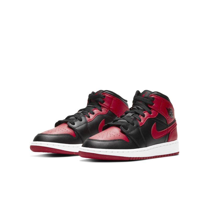 Jordan 1 Mid 554725-074 02