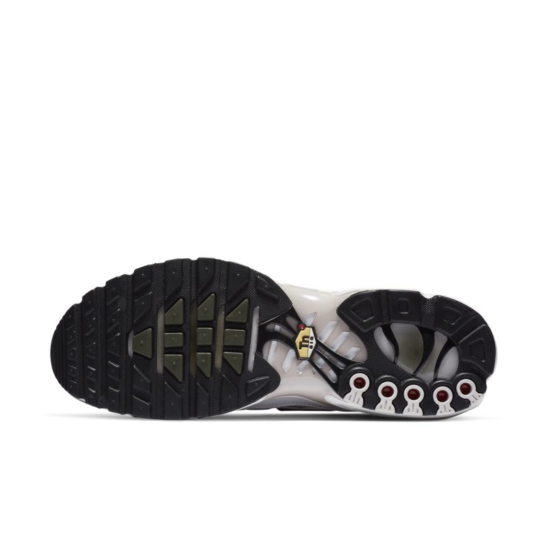 Nike Air Max Plus CZ7553-002 04