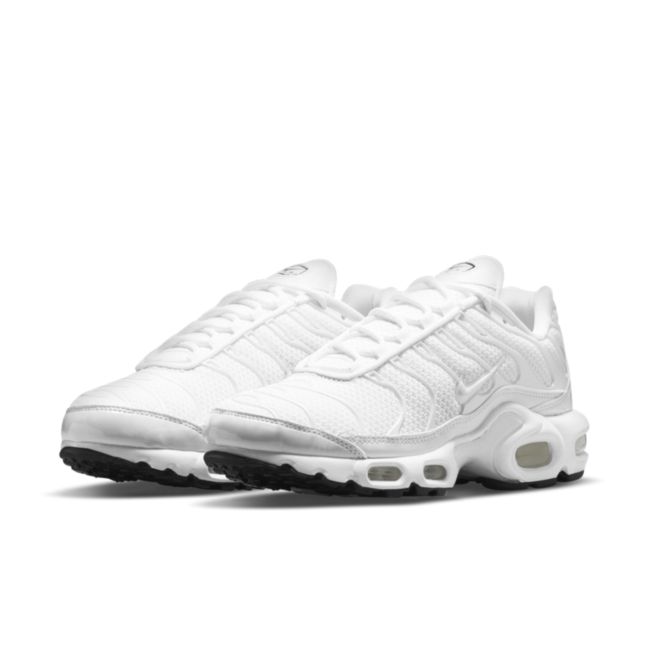 Nike Air Max Plus Premium 848891-100 02