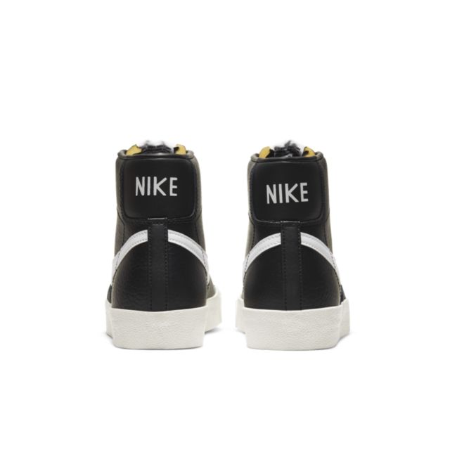 Nike Blazer Mid '77 Vintage BQ6806-002 04