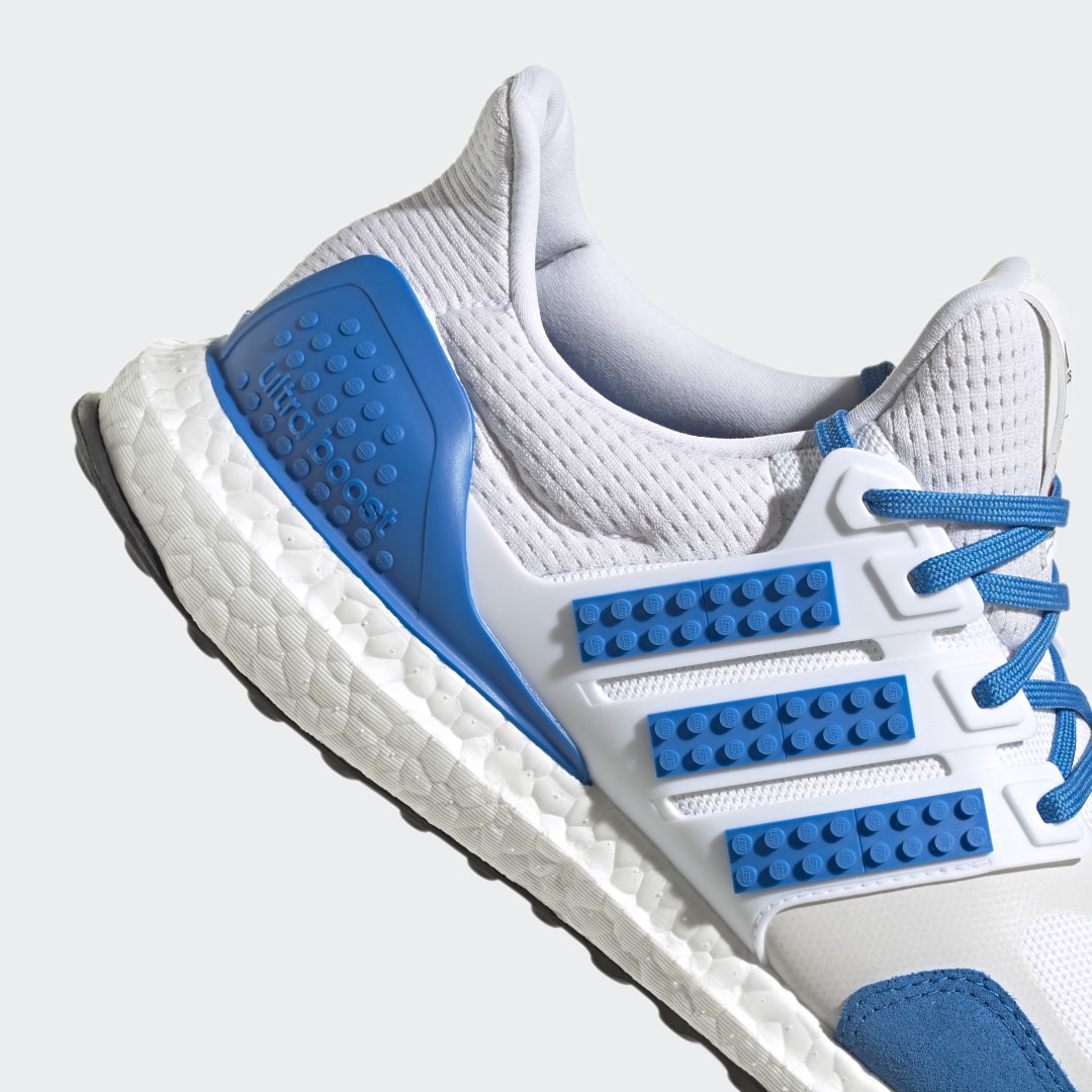 adidas Ultra Boost DNA x LEGO® Colors H67952 04