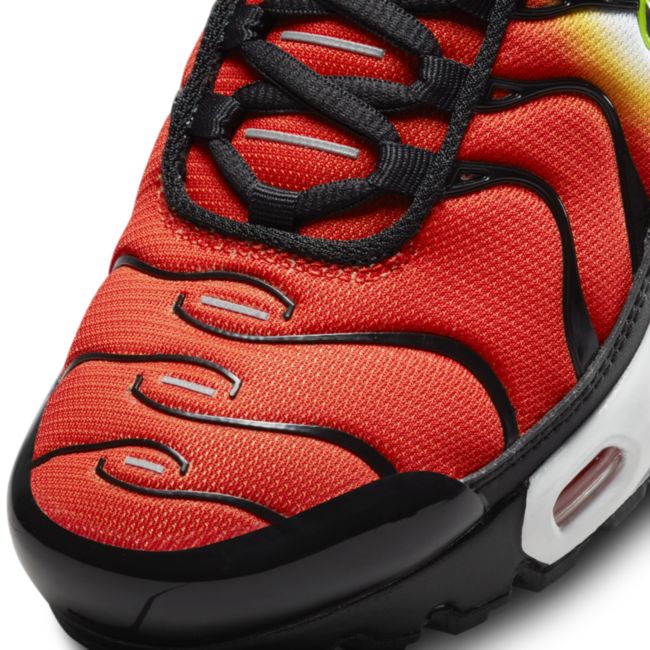 Nike Air Max Plus DR8675-800 04