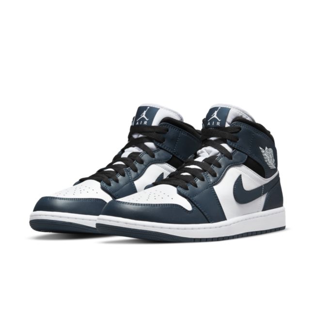 Jordan 1 Mid 554724-411 04