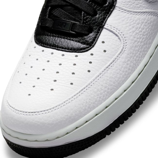 Nike Air Force 1 '07 LX DA8482-100 03