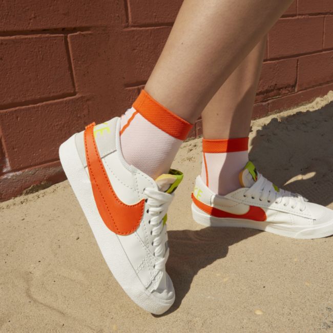 Nike Blazer Low Jumbo DQ1470-103 02