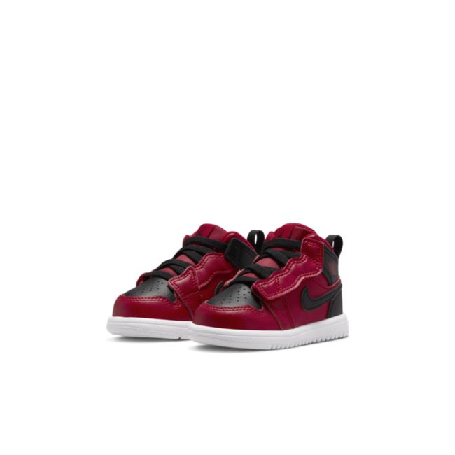 Jordan 1 Mid AR6352-660 04