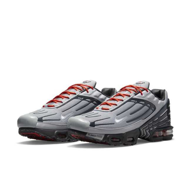 Nike Air Max Plus 3 DM2560-001 02