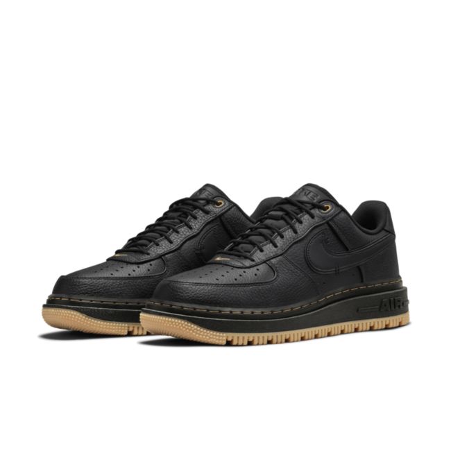 Nike Air Force 1 Luxe DB4109-001 04