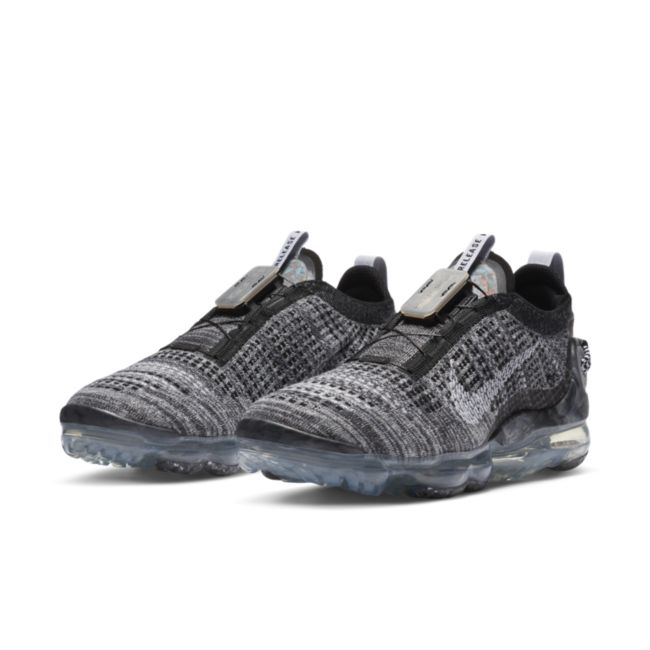 Nike Air VaporMax 2020 Flyknit CT1823-001 04