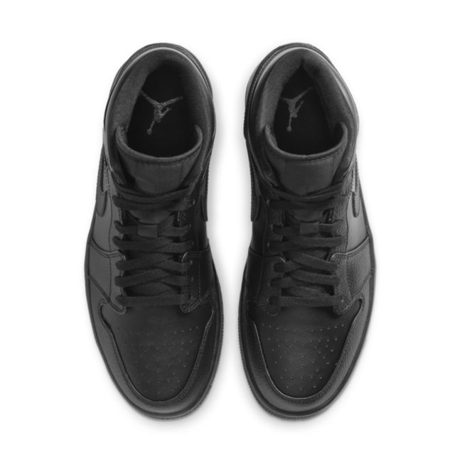 Nike air jordan on sale 1 mid triple black