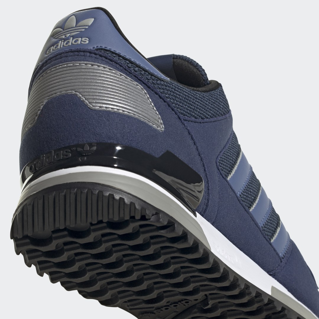 adidas ZX 700 FX6968 05