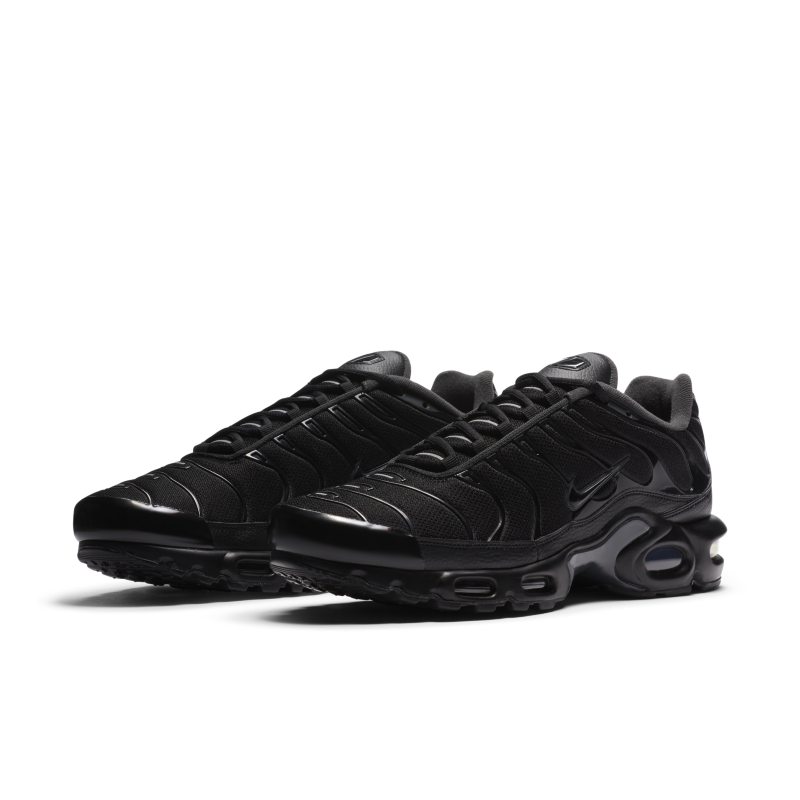 Nike Air Max Plus CT1097-001 02