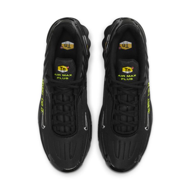 Nike Air Max Plus 3 DJ6877-001 02
