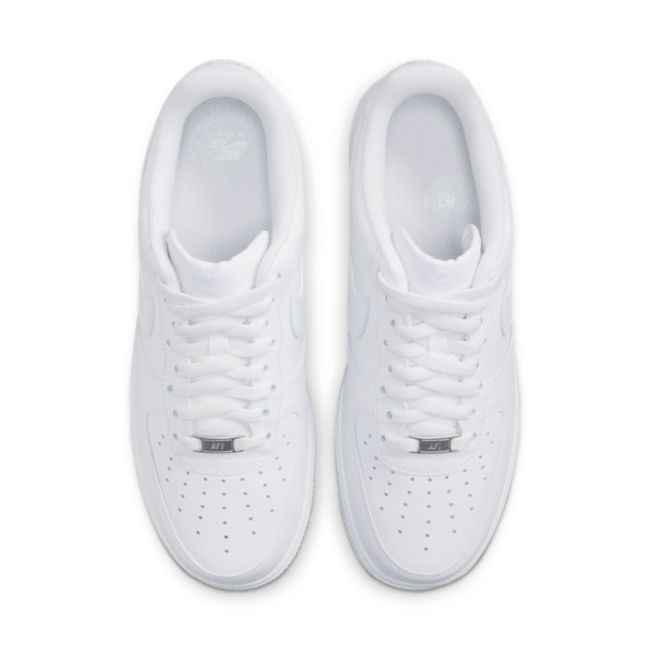 Nike triple white with printed swoosh air on sale force