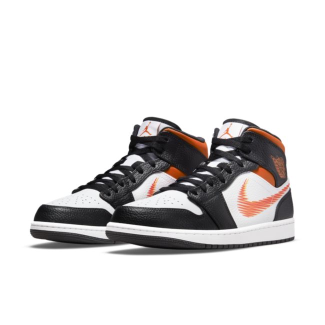 Jordan 1 Mid DN4929-100 04