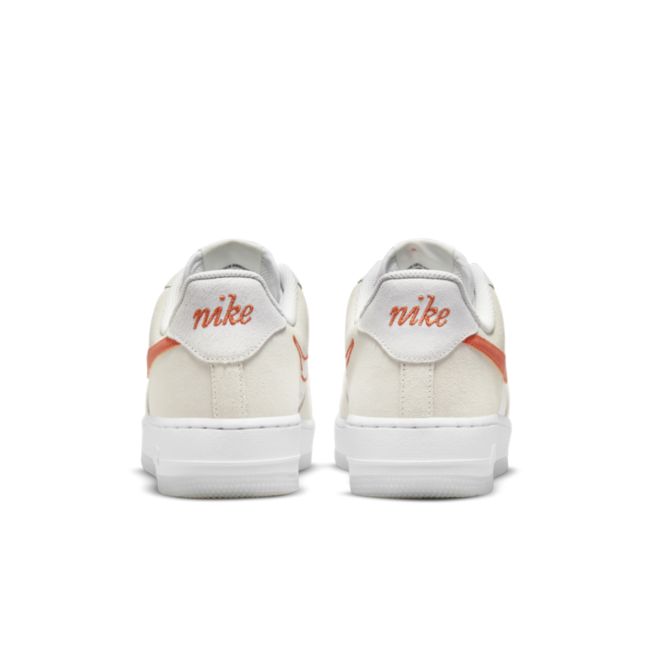 Nike Air Force 1 '07 SE DA8302-101 04