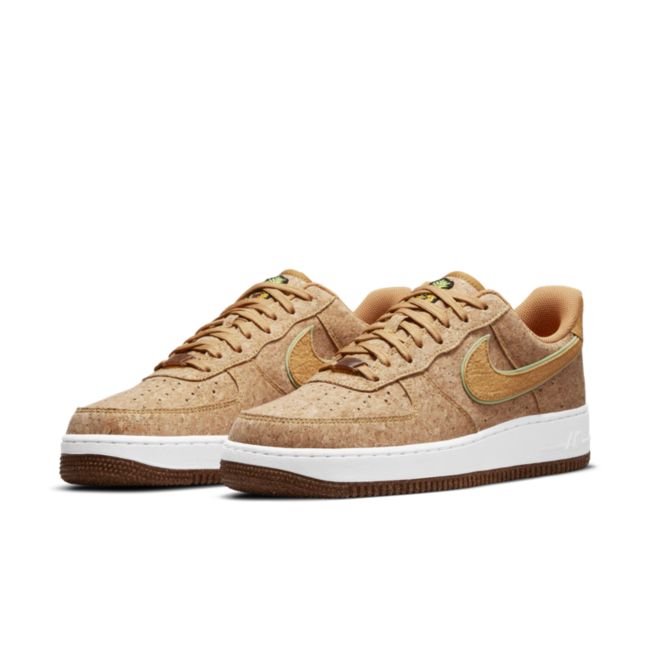 Nike Air Force 1 '07 Premium DJ2536-900 02