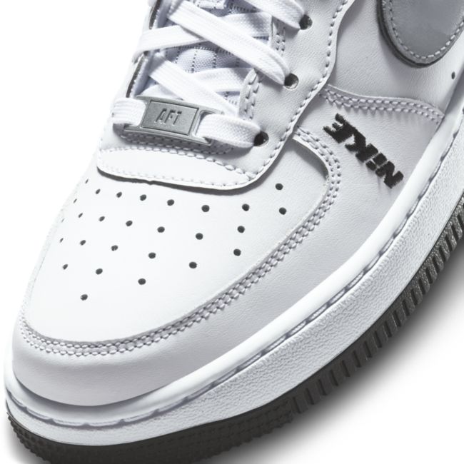 Nike Air Force 1 LV8 DO3809-101 04