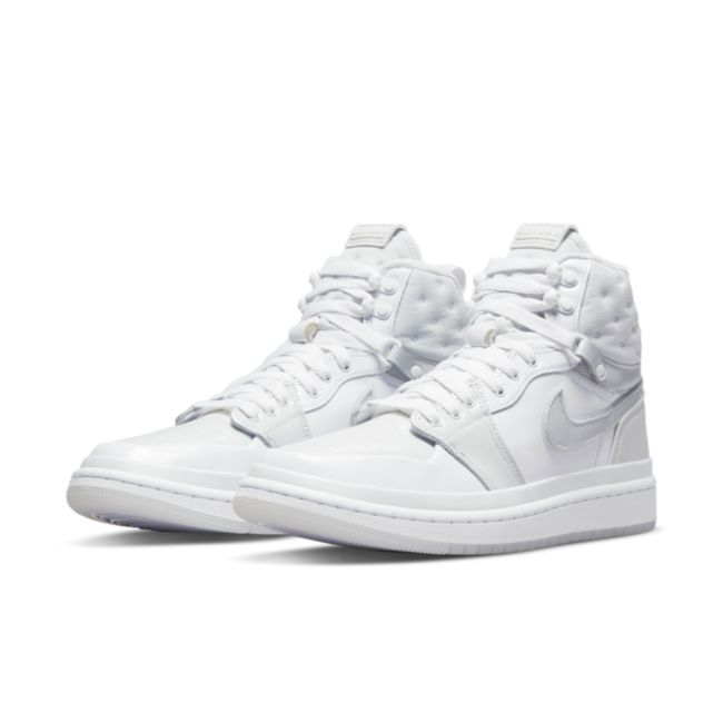 Jordan 1 Acclimate DC7723-100 02