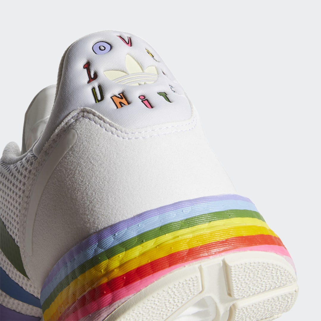 adidas boost pride