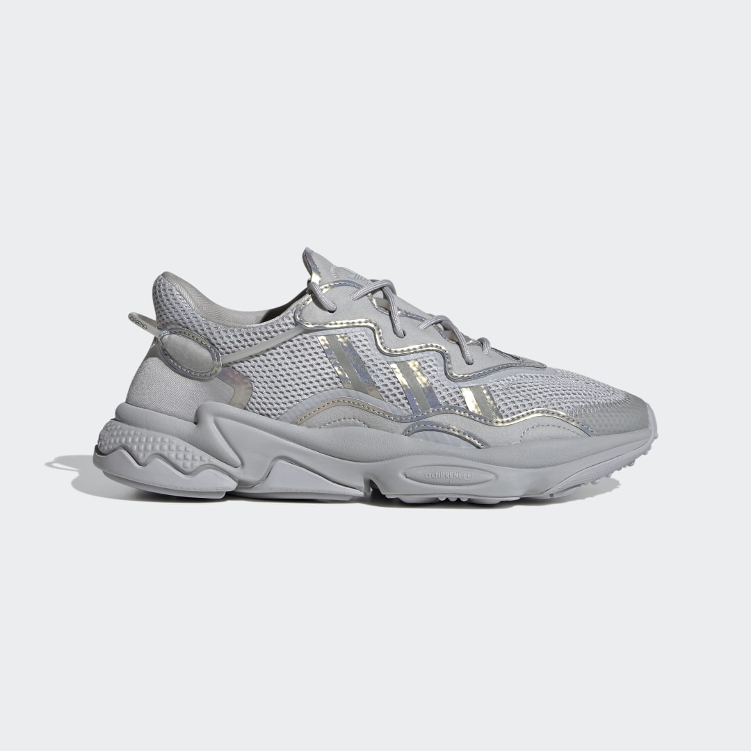 Кроссовки ozweego купить. Adidas Originals Ozweego. Adidas Ozweego Grey. Adidas Ozweego серые. Adidas Ozweego серые мужские.