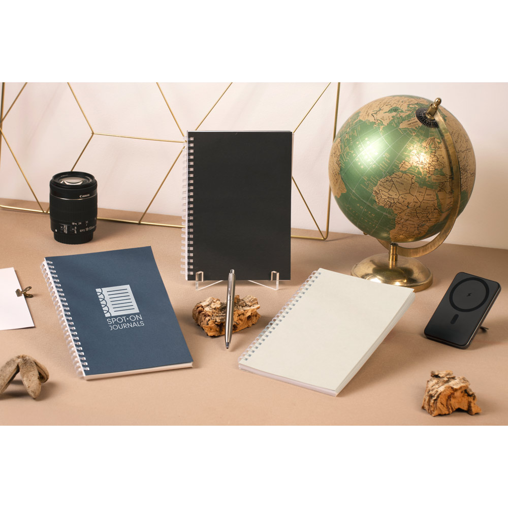 SCHILLER. Blocco note A5 con copertina flessibile,realizzato con carta riciclata al 100% - immagine 3