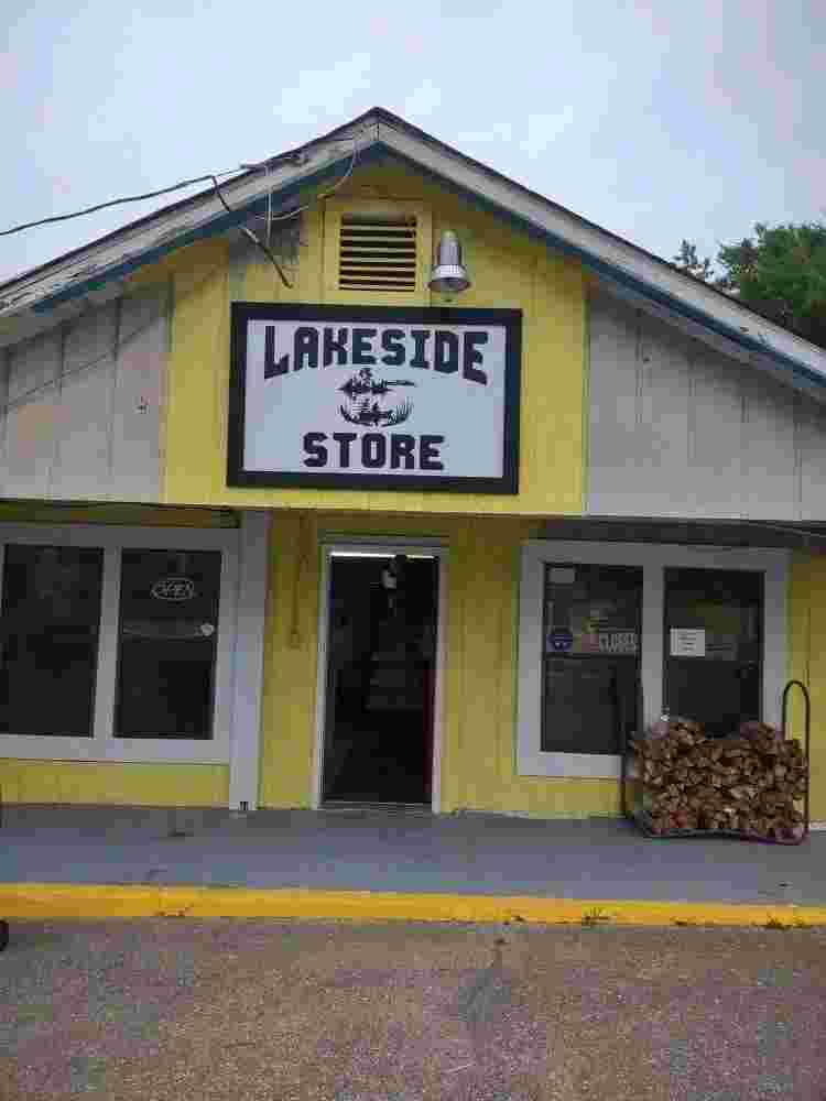 Photo of Lakeside store 